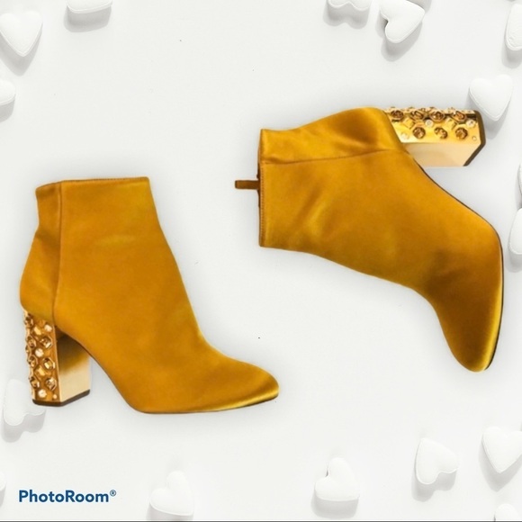 Aquazzura gold satin booties, size 36, new - Picture 3 of 7